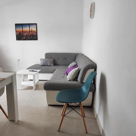 Radic Apartment *